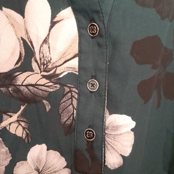 ZAC & RACHEL Floral Blouse w/ Roll-Up Sleeves Size 2X - Picture 6 of 7